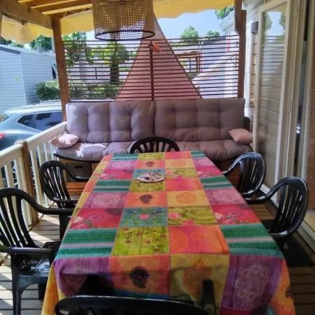 キャンプ場 Mobil L'iris Sérignan